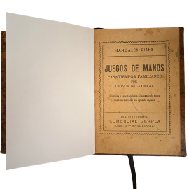 Juegos de Manos - Pasatiempos Familiares - Leonor del Corral AT3